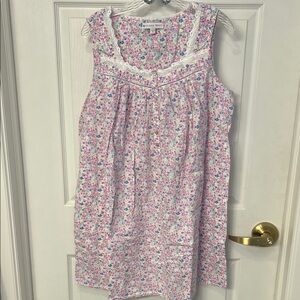 NWOT Eileen West 100% Cotton Lawn Floral Sleeveless Nightgown - Large